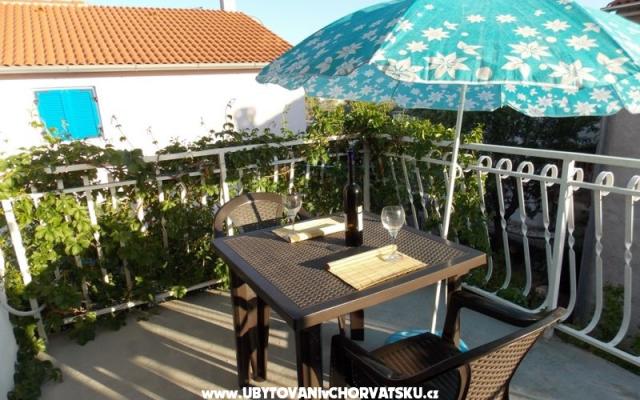 Appartements Bakmaz - Vodice - Unterkunft Vodice Kroatien
