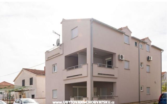 Appartements Summer Haus  - Unterkunft Vodice Kroatien