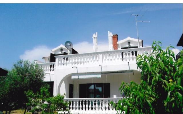 Ferienwohnungen Kata - Unterkunft Vodice Kroatien