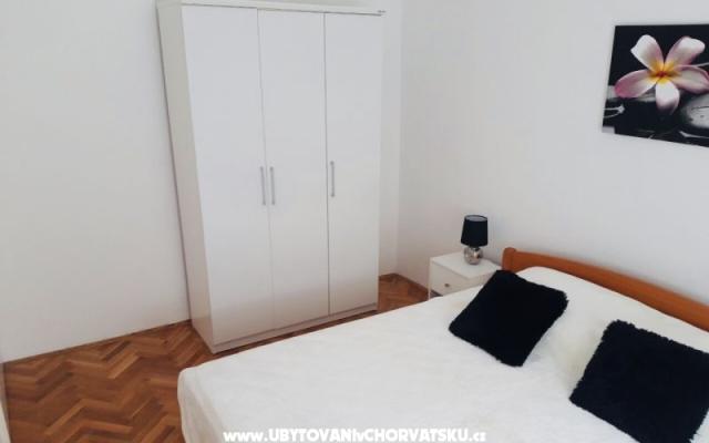 Appartements Centar - Unterkunft Vodice Kroatien