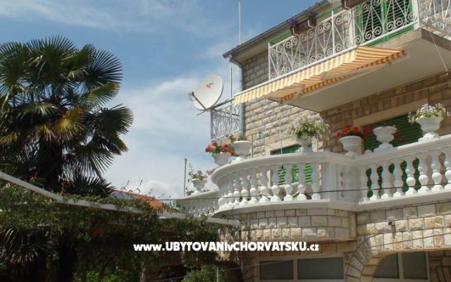 Ferienwohnungen Vučak - Unterkunft Vodice Kroatien
