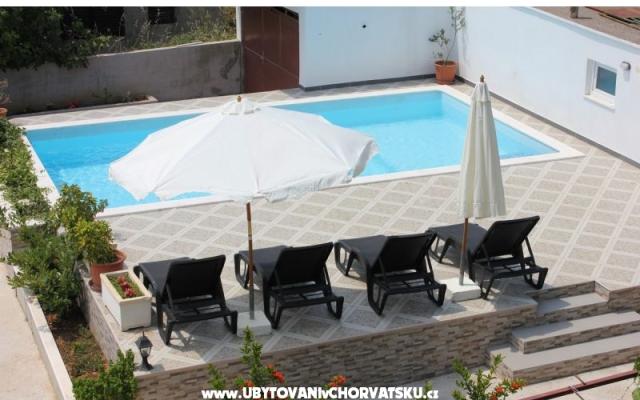 VodiceTurist     - Unterkunft Vodice Kroatien