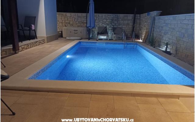 VILLA MARIA - Unterkunft Vodice Kroatien