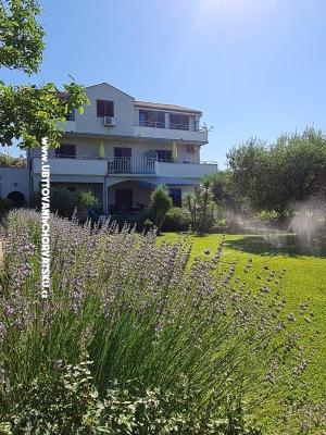Appartements Peroš - Unterkunft Zaton Kroatien