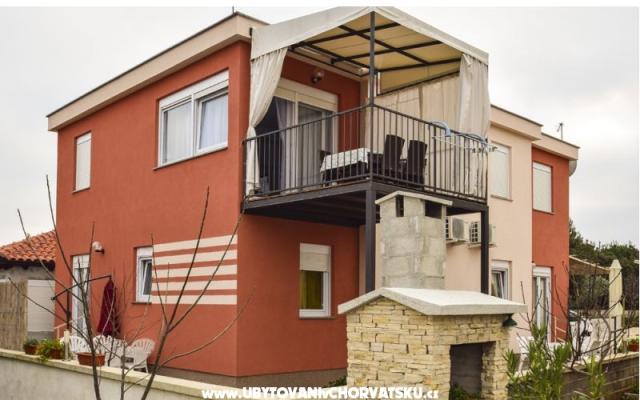 Appartements Sanja - Unterkunft Zaton Kroatien