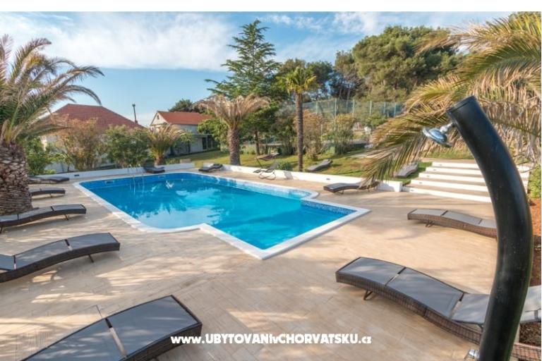  Villa Mediterano Bibinje + pool – foto 16