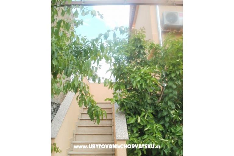 Ferienwohnungen and Zimmers Nediljko – foto 3