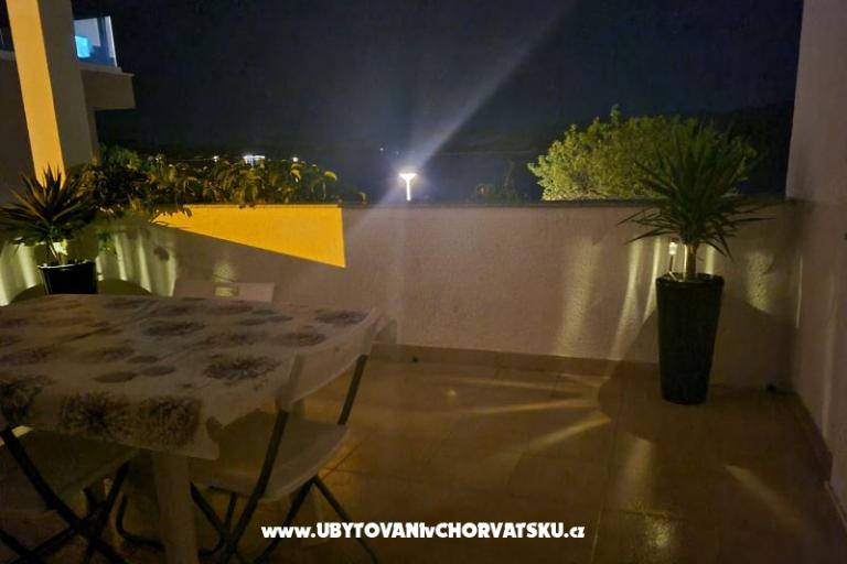 Apartment Mare - prvi red uz more – foto 11