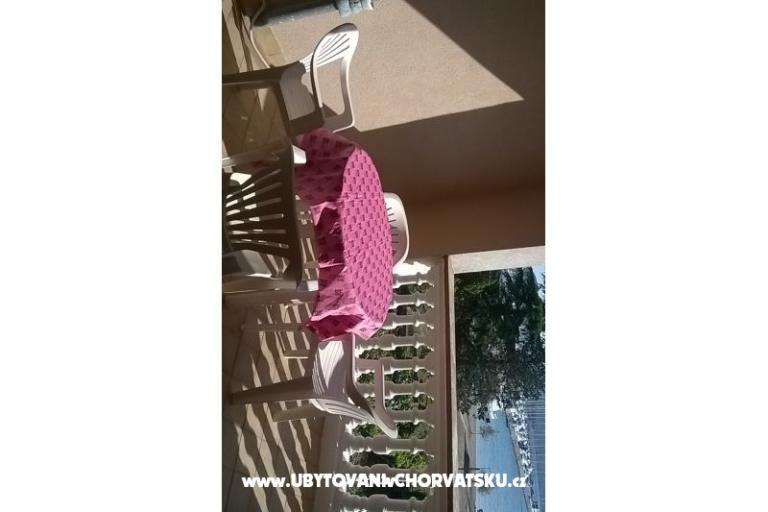 Appartements Kvarantan i Karabatić  – foto 18
