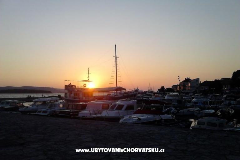 VILLA BERNARD..150 m plaža DRAŽICA – foto 18