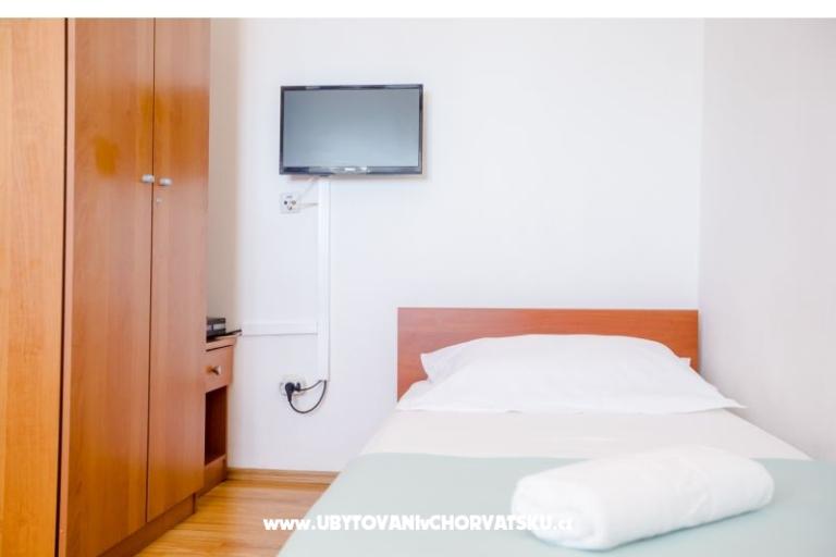 APARTMANI I SOBE,KUCA ZA ODMOR – foto 14