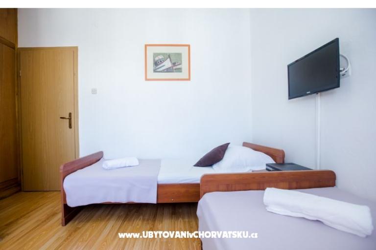 APARTMANI I SOBE,KUCA ZA ODMOR – foto 15