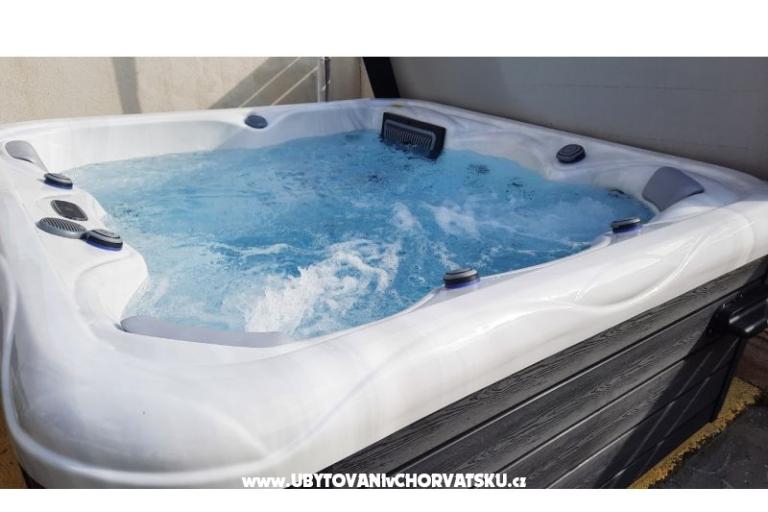 Ferienwohnungen Rudez - pool - jacuzzi  – foto 18