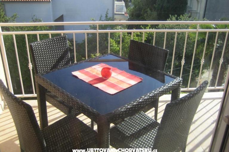 Appartements Roje Sv. Filip i Jakov – foto 3