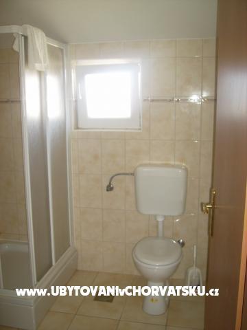 Ferienwohnungen &amp; rooms Pikolo – foto 7