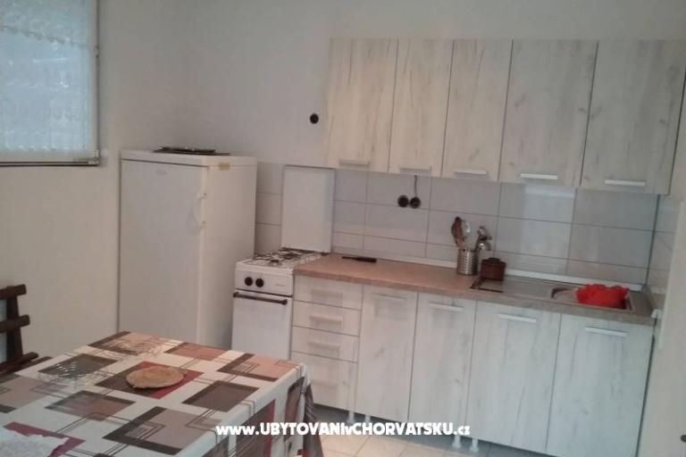 Ferienwohnungen &amp; rooms Brist – foto 8