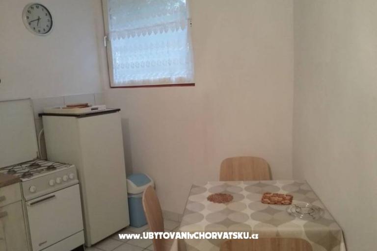 Ferienwohnungen &amp; rooms Brist – foto 9