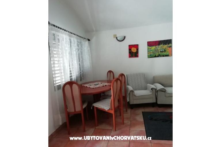 Apartment na moru – foto 11