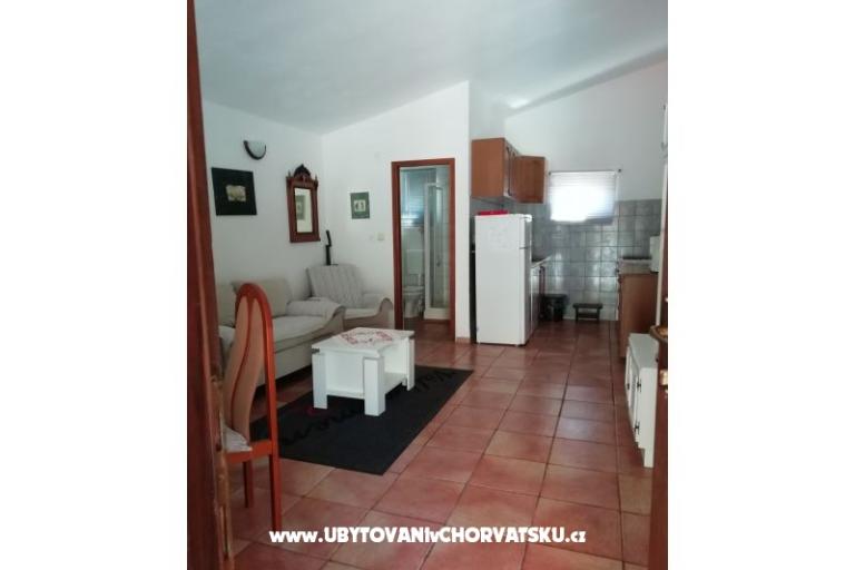 Apartment na moru – foto 17