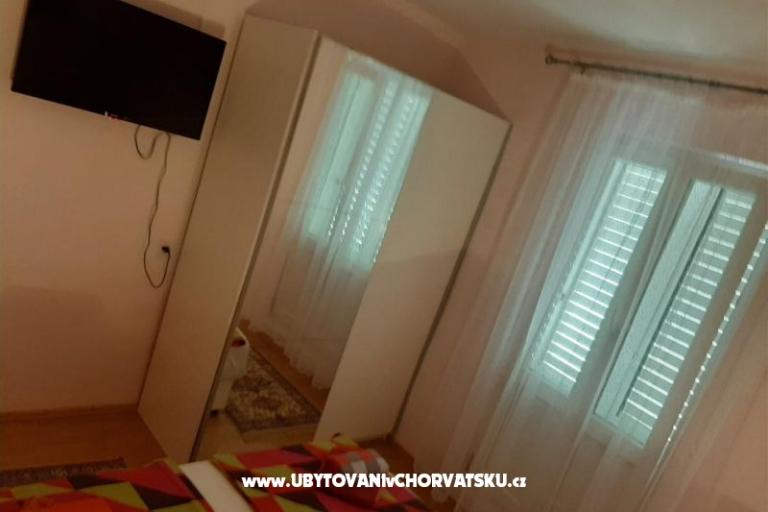 Holiday Home Sara- Kastel Stafilic – foto 10