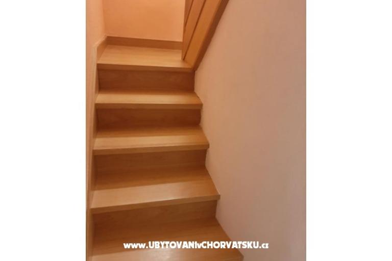 Holiday Home Sara- Kastel Stafilic – foto 6