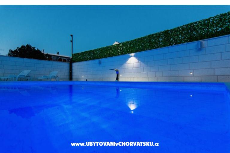 Villa Aurora Kastela – foto 13