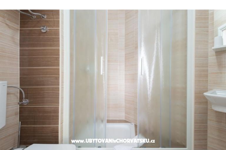 Appartements i Zimmers Villa Barbara – foto 18