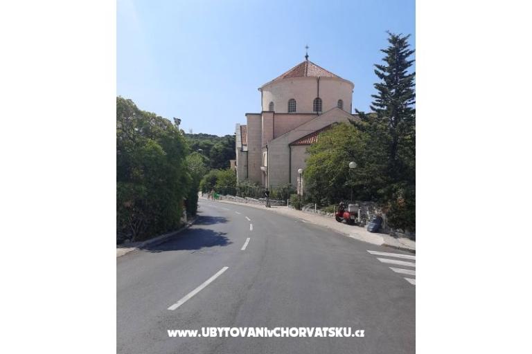 Stan centar Makarska – foto 15