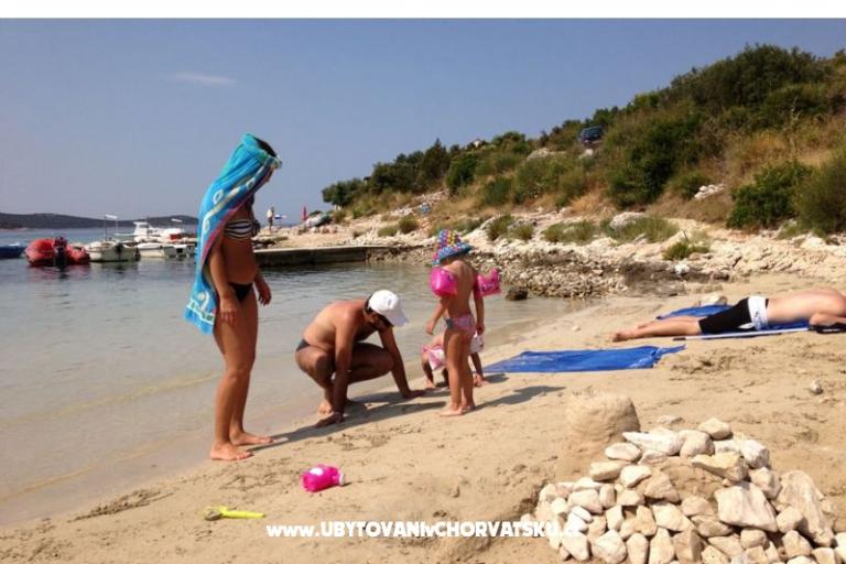 Ferienwohnungen Sevid - Vučica – foto 5