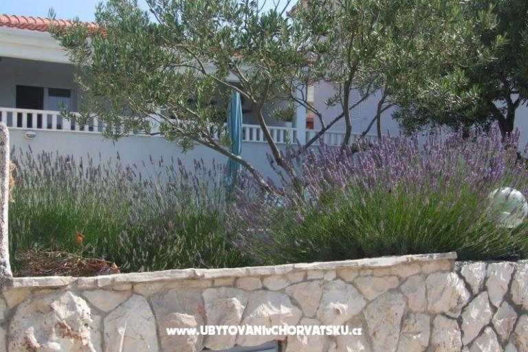 Ferienwohnungen Villa MANDINA mit Pool – foto 13