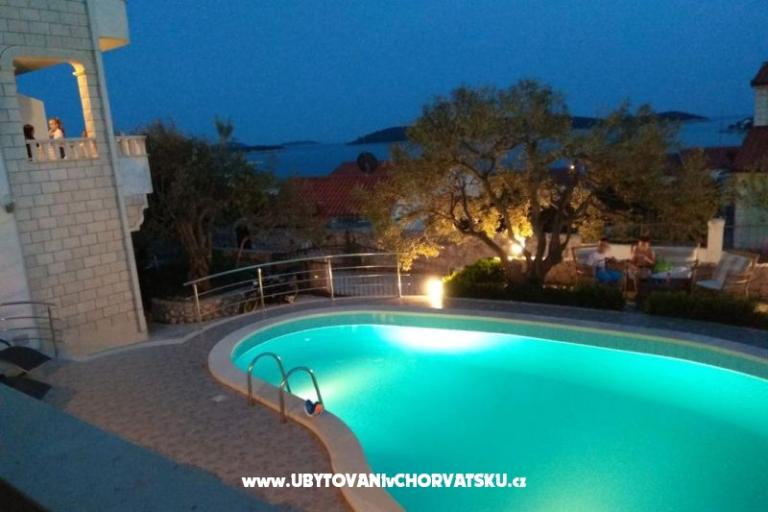 Ferienwohnungen Villa MANDINA mit Pool – foto 4