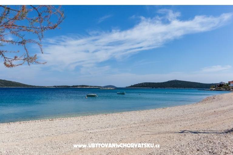 BayBeach Ferienwohnungen Sevid – foto 12