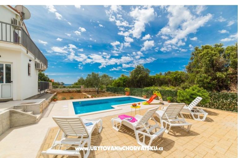 Appartements Vila Nena mit Pool – foto 5
