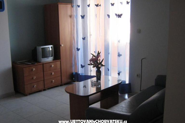 Apartment Maretic – foto 6