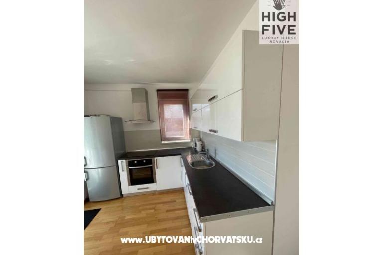 High Five Luxury Haus Novalja – foto 10