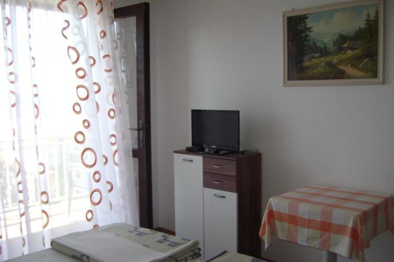Studio Appartements Klenovica – foto 2