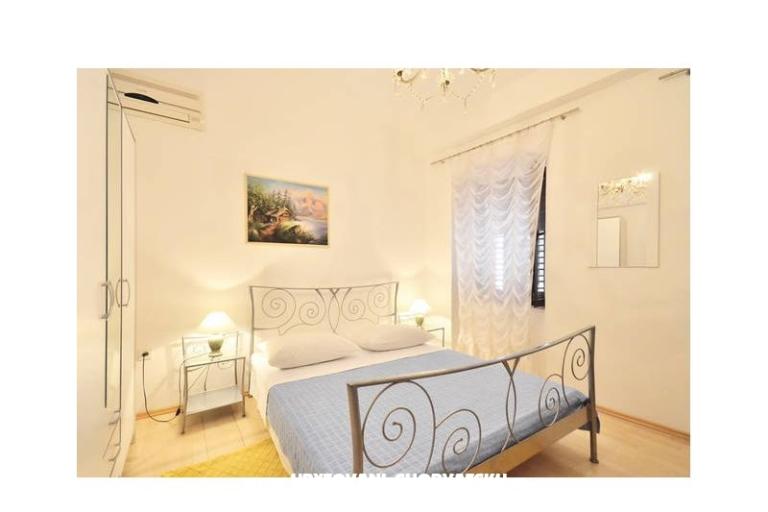 Ferienwohnungen Stari Grad /Omiš center/ – foto 14