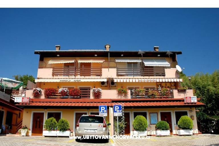 Ferienwohnungen &amp; rooms  Raspor – foto 3