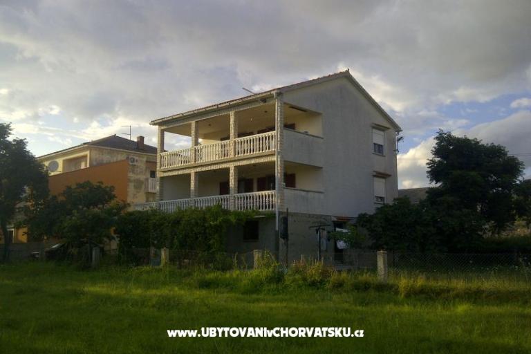 Appartements Ćurić Povljana – foto 2