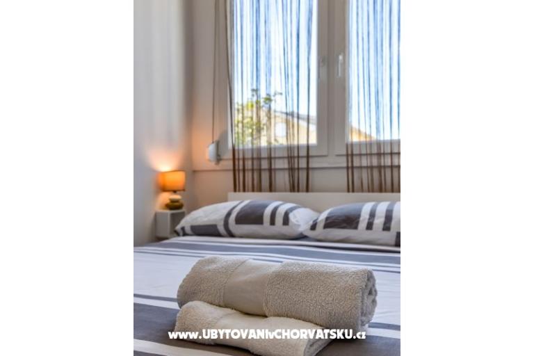 Appartement mit Pool and jacuzzi – foto 25