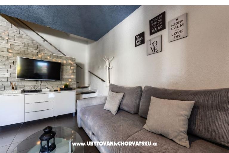 Appartement mit Pool and jacuzzi – foto 31