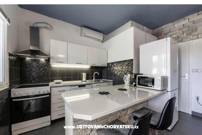 Appartement mit Pool and jacuzzi – foto 5