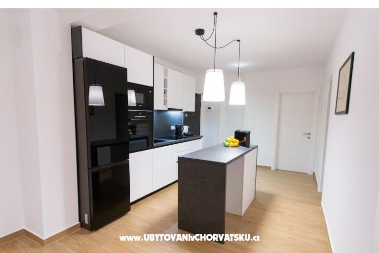 Luxury Apartment Iva – foto 10