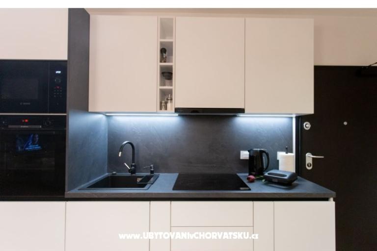 Luxury Apartment Iva – foto 7