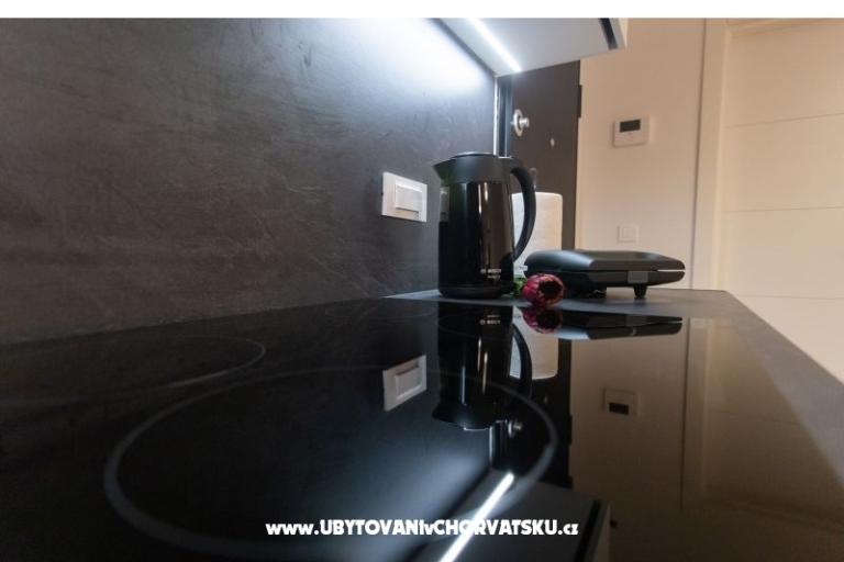 Luxury Apartment Iva – foto 9
