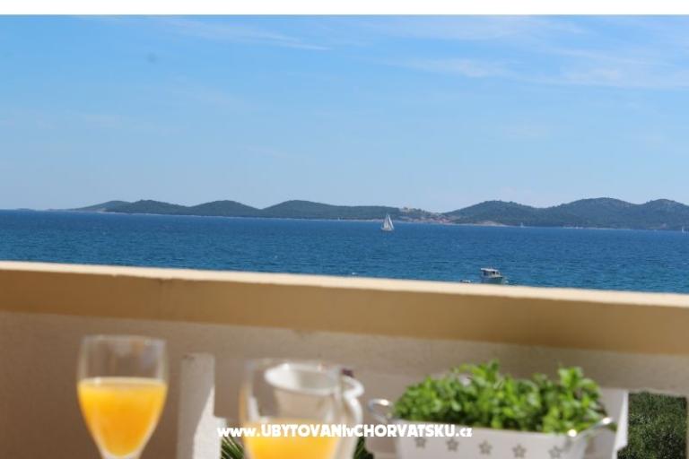 Appartements Luka Pakoštane – foto 2