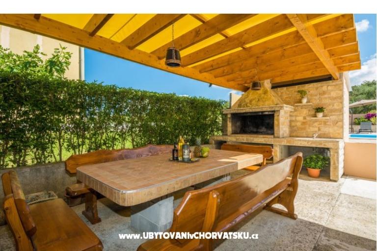  Haus mit Pool - Villa Marijana  – foto 7