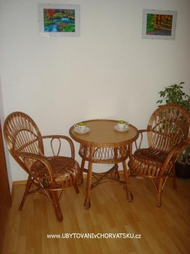 White Haus – foto 3