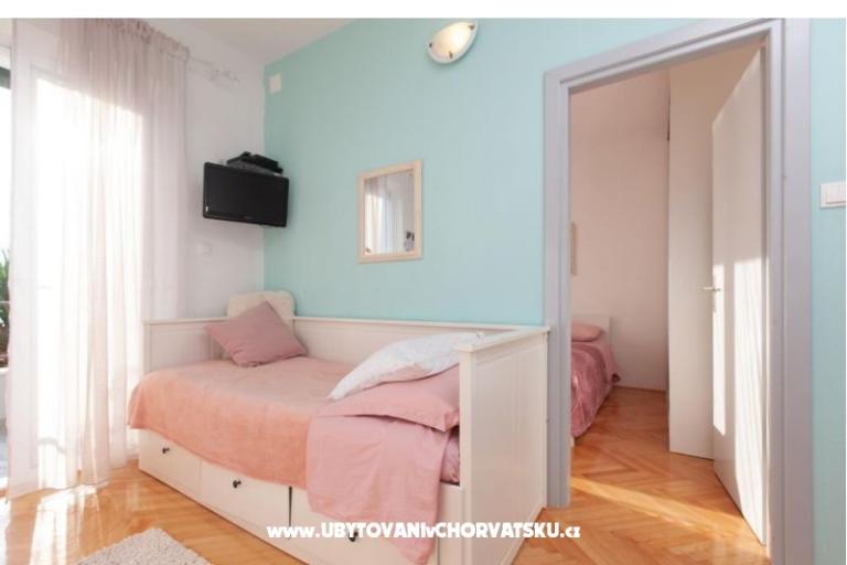 Appartements Ivandić Podgora – foto 12