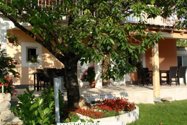 Appartements Sara i Nino – foto 7
